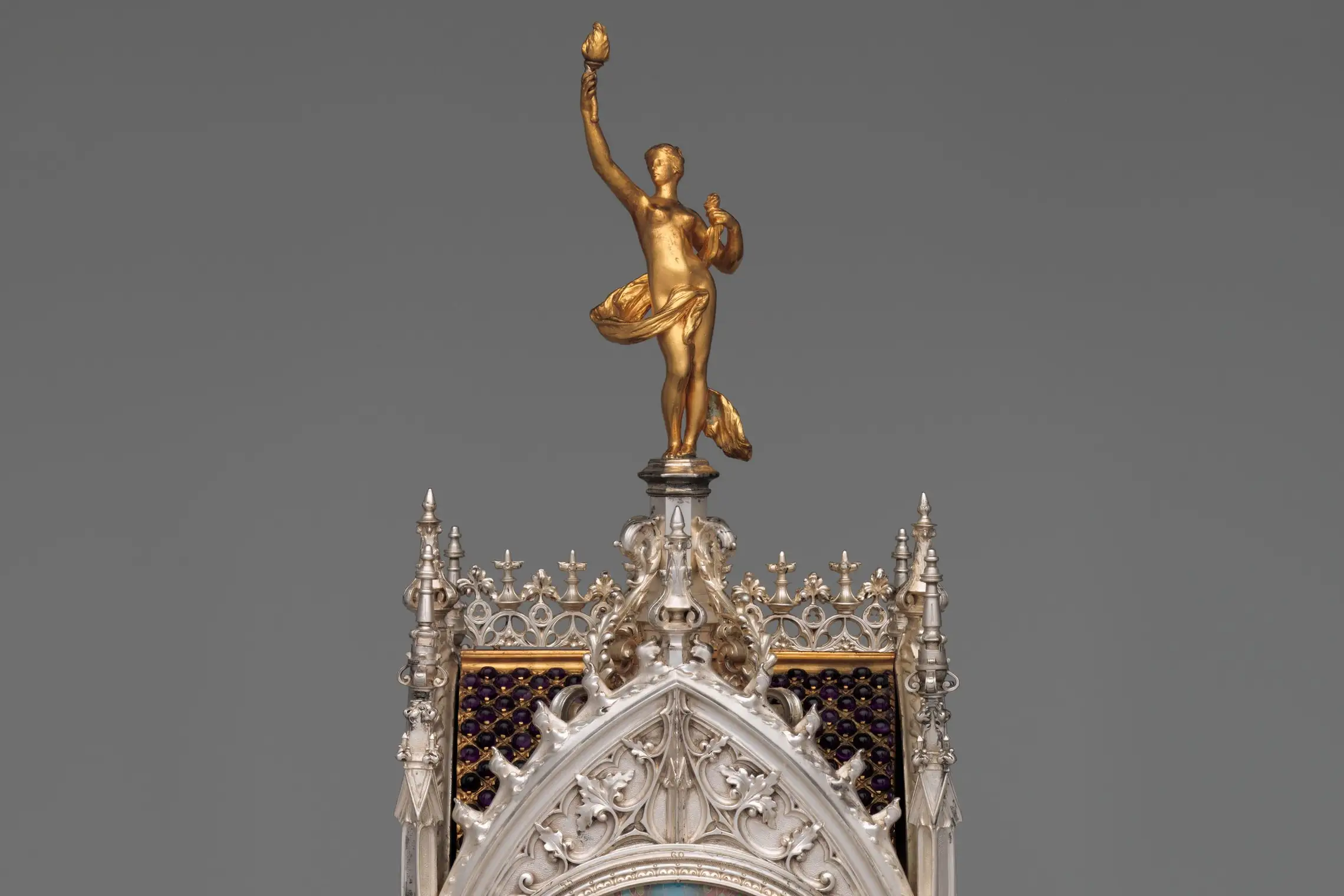 Cropped - Table clock with calendar