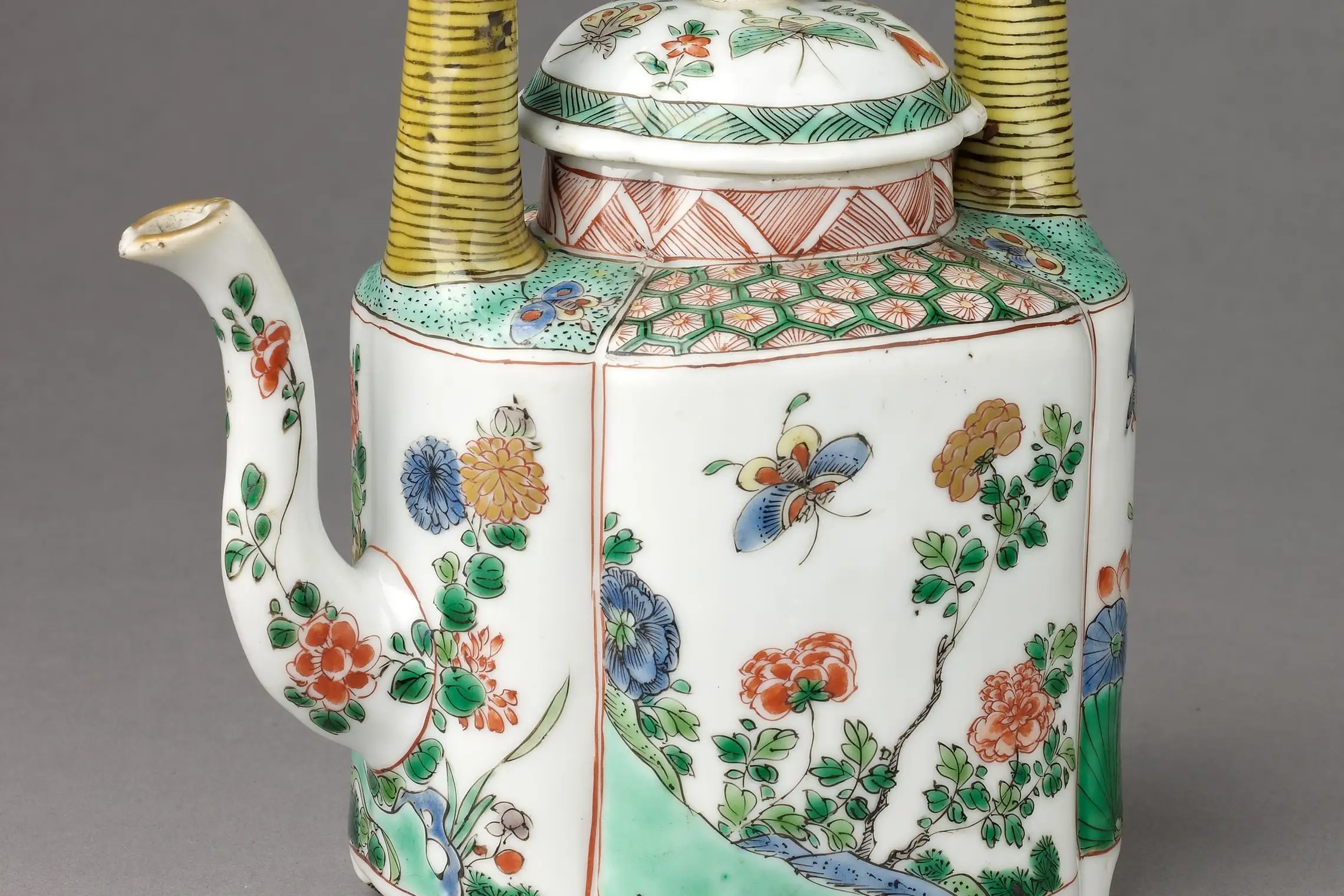 Cropped - Small covered wine pot or teapot