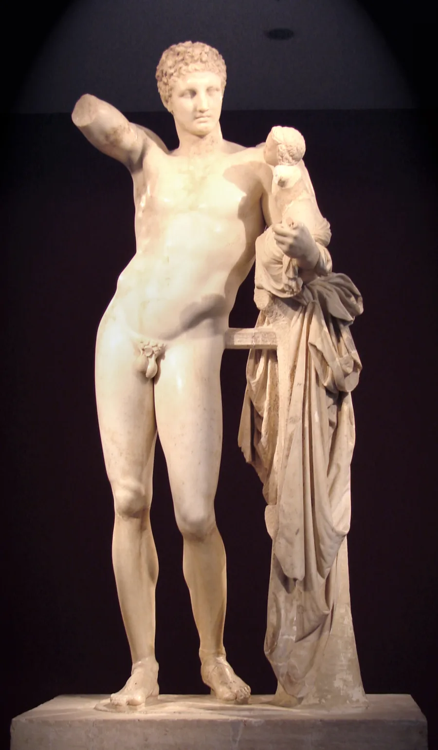 Hermes di Prassitele, at Olimpia, front 2