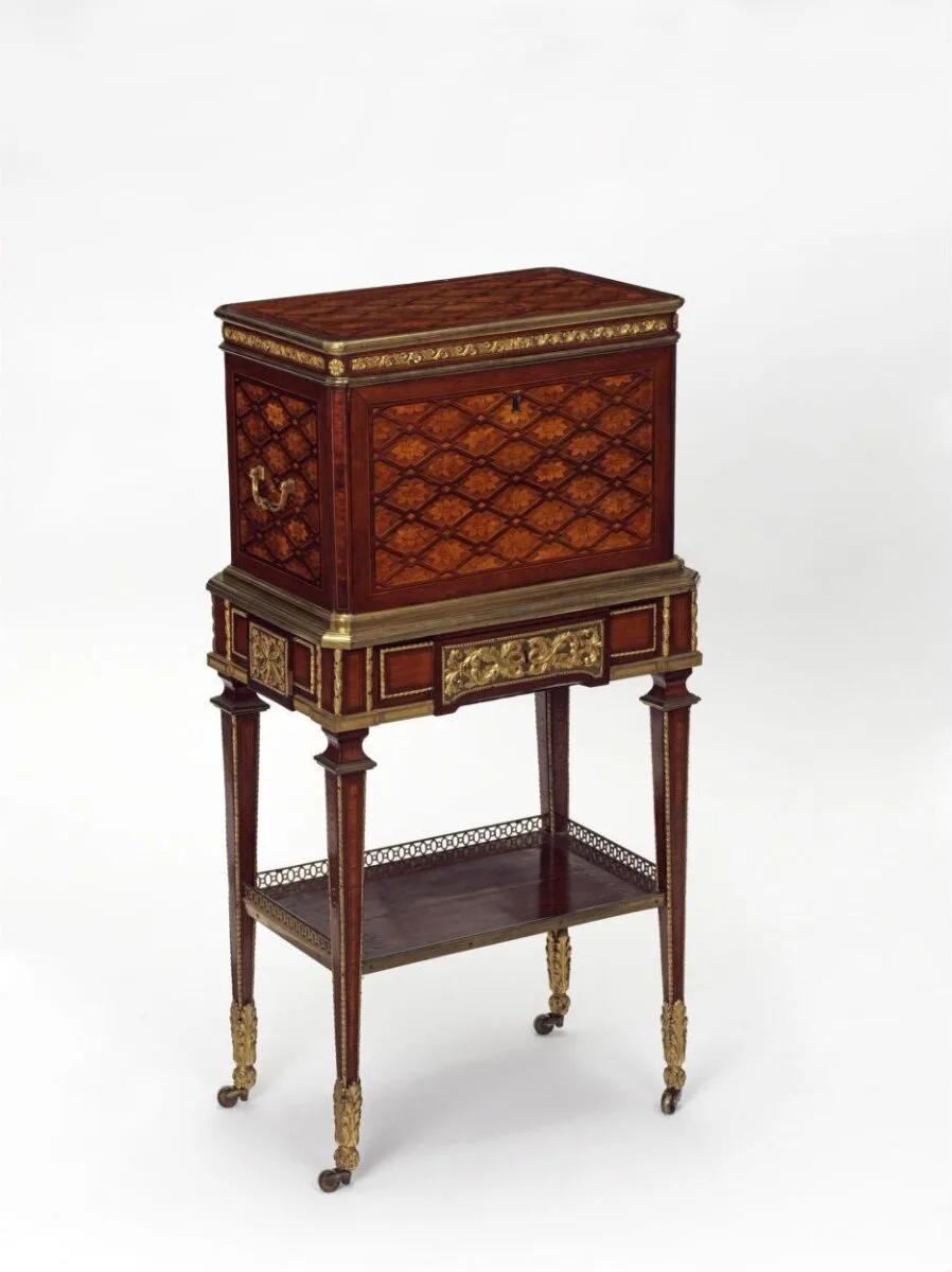 Jewel coffer and secrétaire